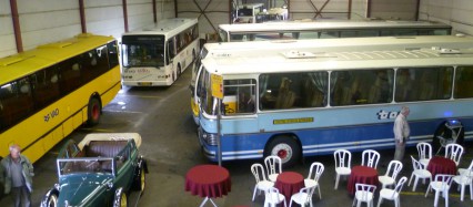 SVA postzegels met historische bussen